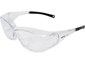 GAFAS DE SEGURIDAD TRANSPARENTES, QUE SE AJUSTAN SOBRE EL TIPO