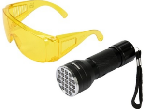 SET DE LINTERNA UV 21 LED Y GAFAS
