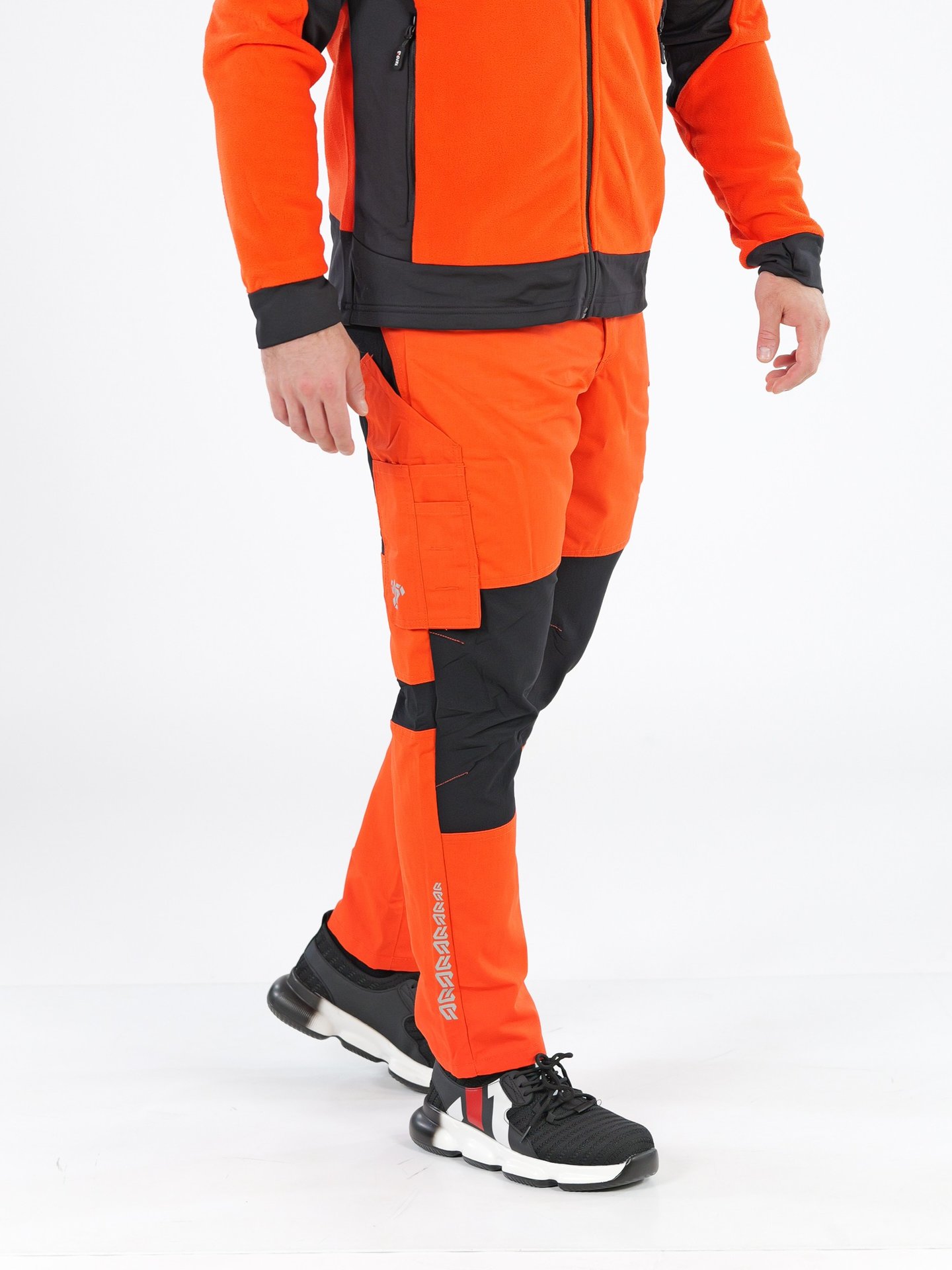 PANTALÓN DE TRABAJO ESTIRADO. SERWAL ORANGE S. L.